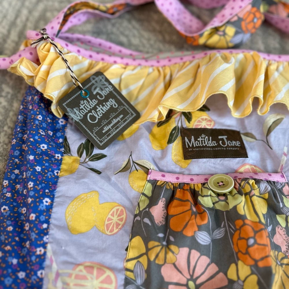 🍋 NWT Matilda Jane Crossbody Bag Spring & Summer Whimsical Design Lemon Zest - Picture 3 of 6